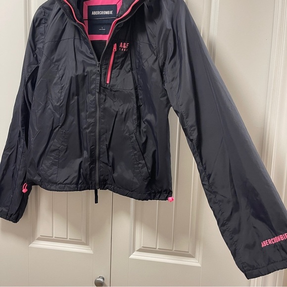 Abercrombie & Fitch Navy Hooded Rain Jacket - L - Picture 3 of 11